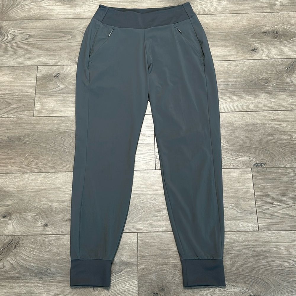 Athleta Soho High Rise Lightweight Joggers Gray Size 2‎